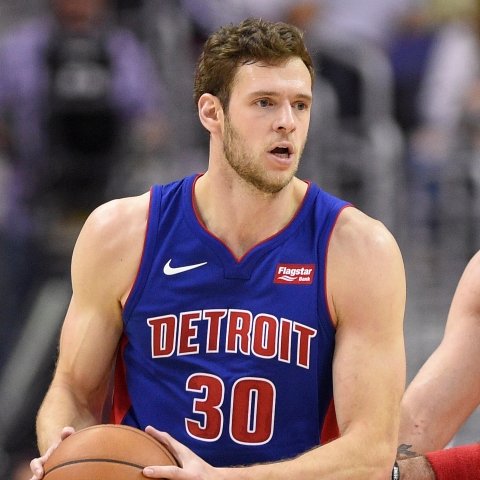Jon Leuer